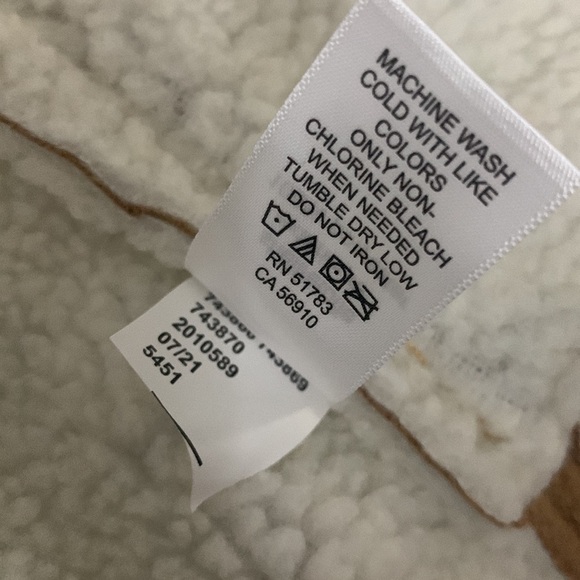 Maurice’s Brown Faux Suede Sherpa Trim Vest Womens Small - Picture 5 of 7